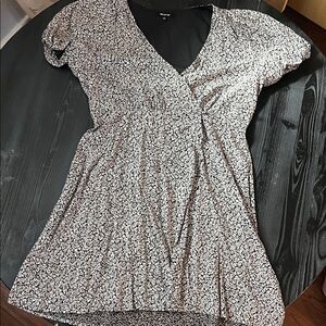 EUC | Madewell | Challis Wrap Mini Dress in Tudor Floral | 6